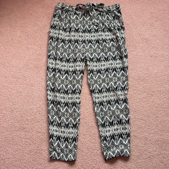 Joe B Pants - Black and White Flowy Pants Size Large